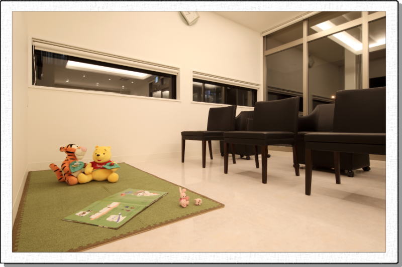 医院待合室画像